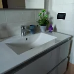 Nyaraló Giga's House